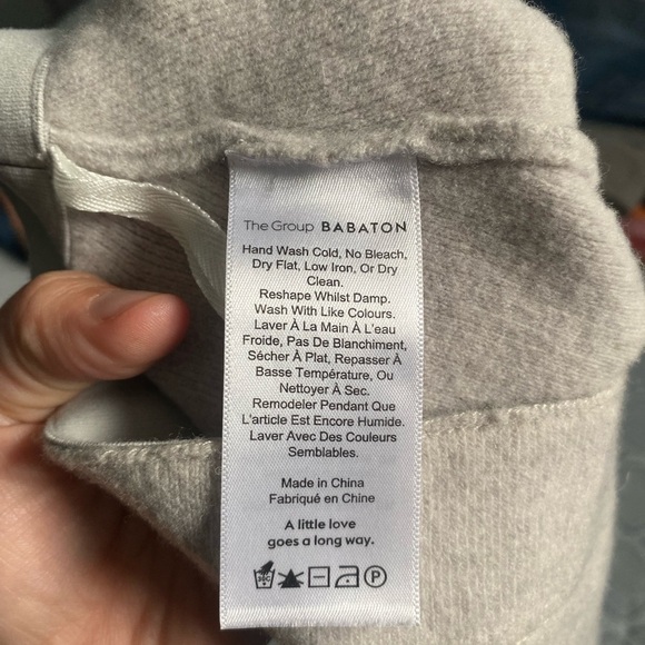 Aritzia The Group by Babaton Wool Blend Mini Pencil Skirt Size Medium Cream - Picture 4 of 6